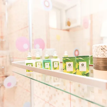 Red * Βουκουρέστι