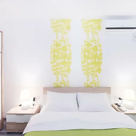 Apartament Red Bucureşti